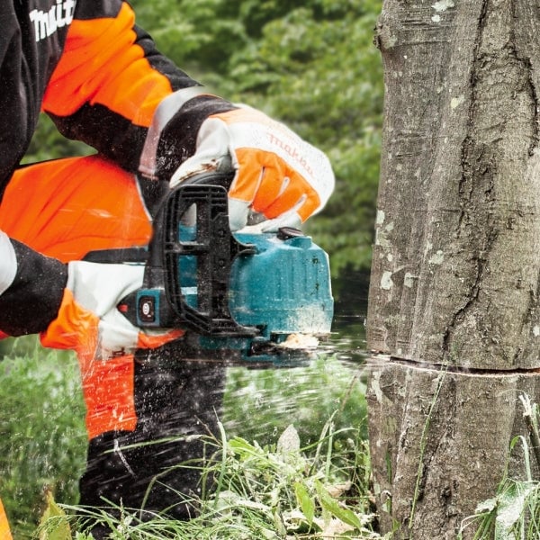 Makita 牧田 UC004GZ 40V 充電式鏈鋸 (淨機)