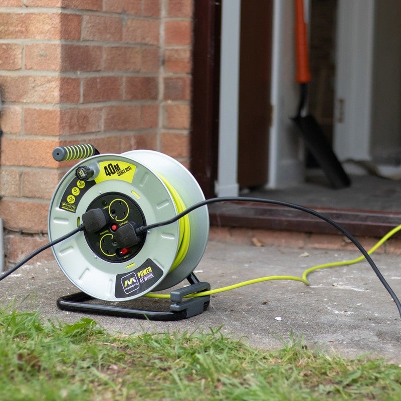 英國 Masterplug OTLU40134SL-PX 4 Socket 13A 40M 電線拖轆